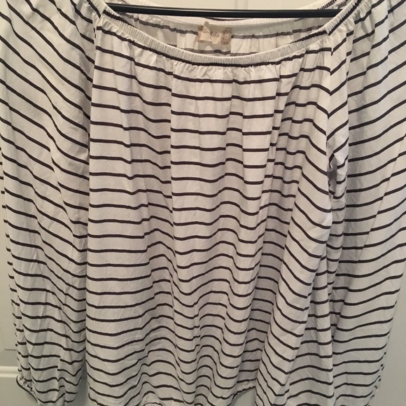 Altar’d State Cute Blouse - Picture 2 of 2